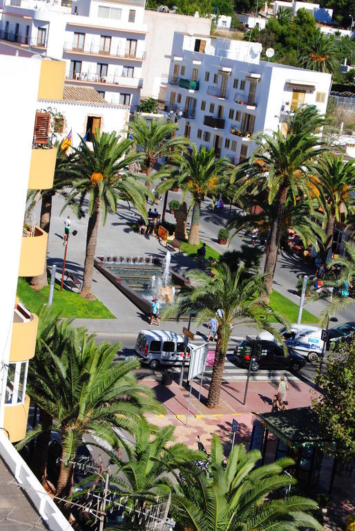 Hostal Mayol Санта-Эулалия-дель-Рио Экстерьер фото
